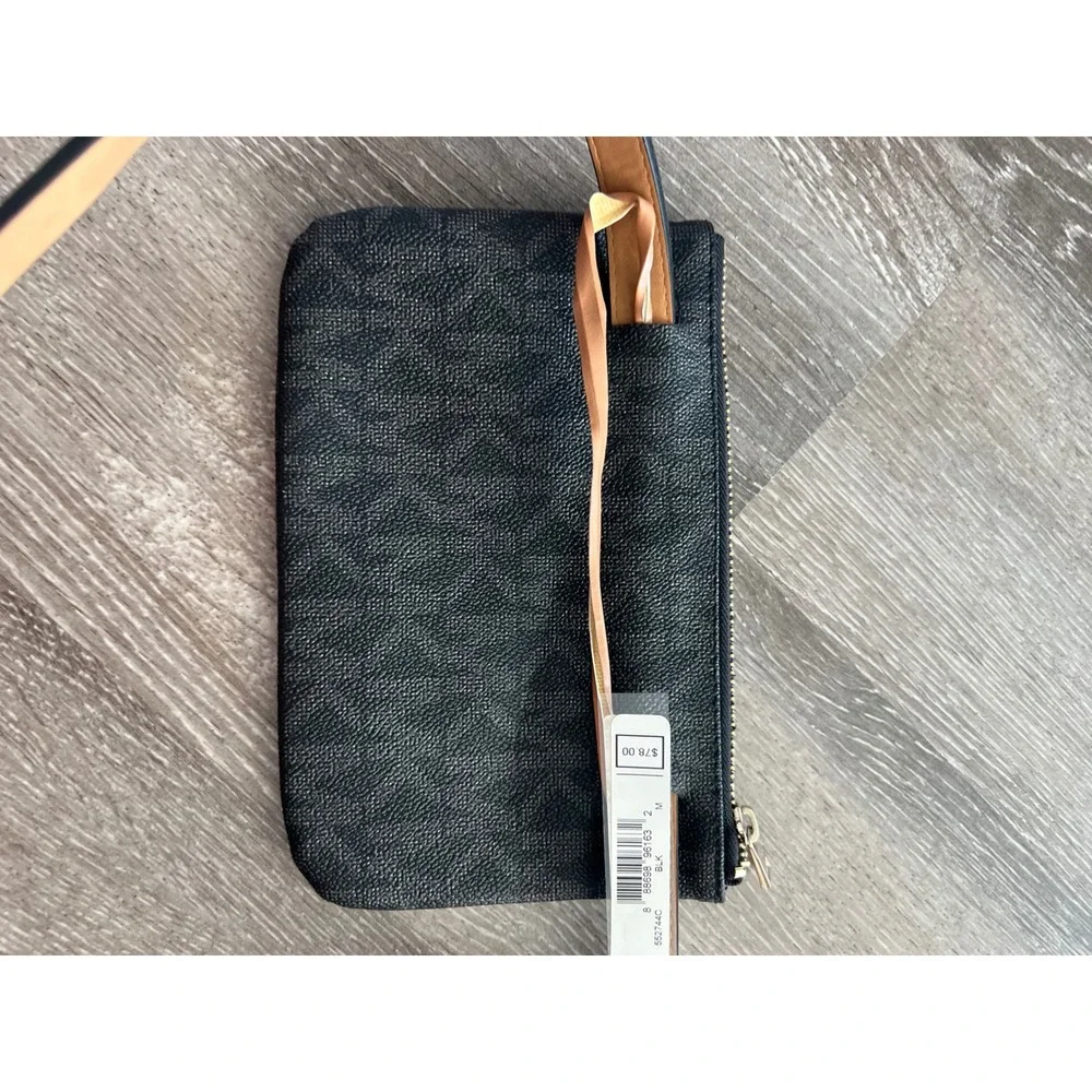 NEW Michael Kors Belt Bag Women Medium Black Signature Monogram Fanny Pack
